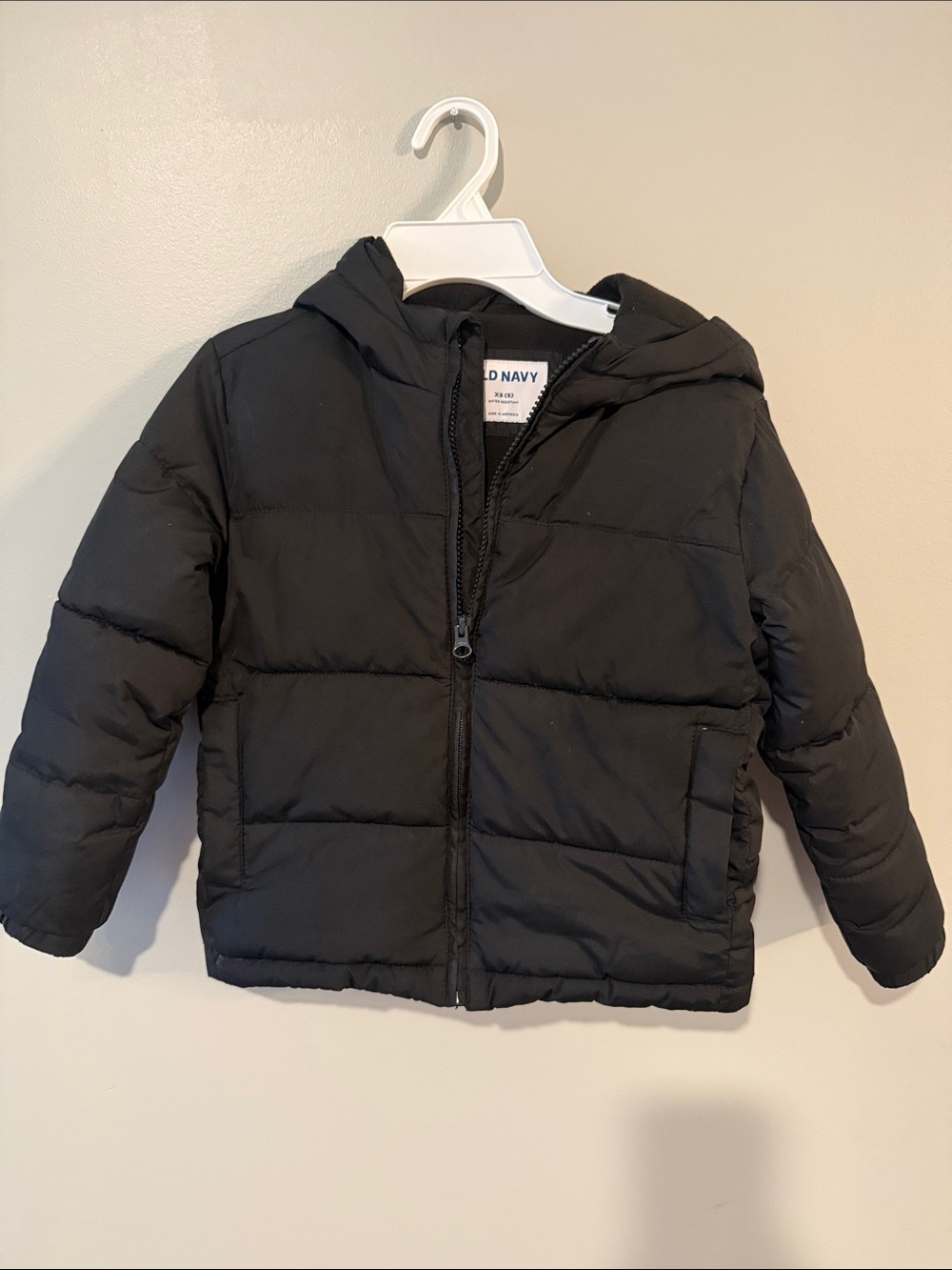 Old Navy Black Hooded Puffer Jacket for Kids